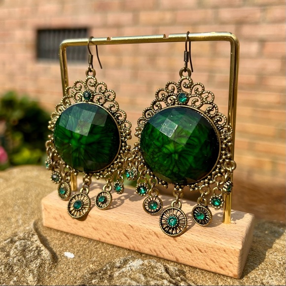 Elaborate Green and Gold Dangle Earrings - Picture 8 of 9